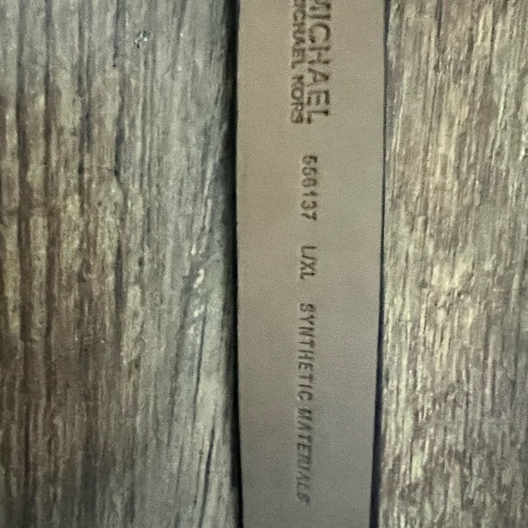 Michael Kors Black and Gray Belt Bag - Picture 6 of 7